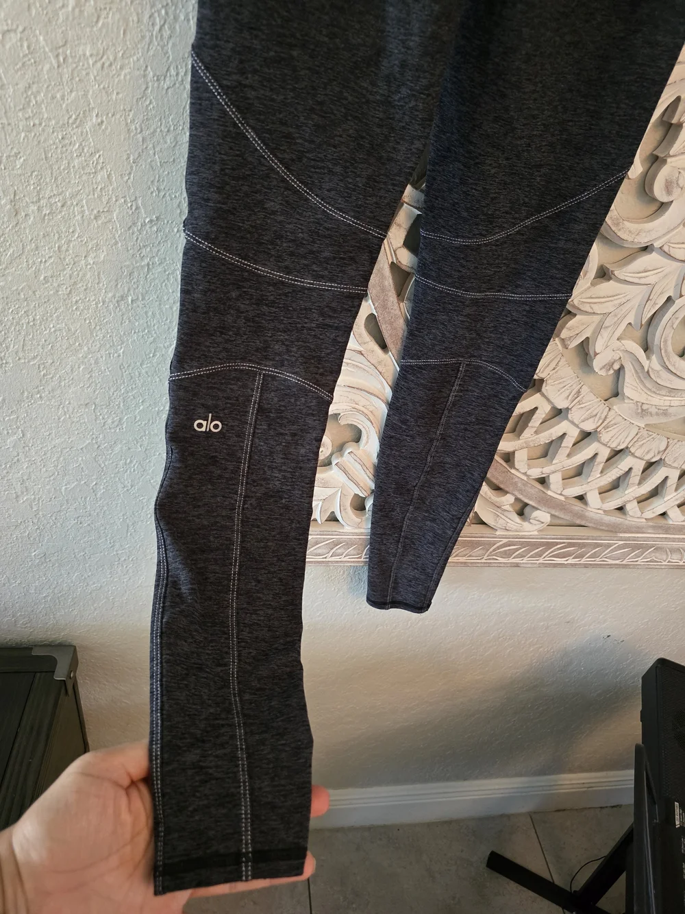 Alo Yoga Women’s High-Waist Alosoft Revel Legging Dark Heather Gray XS